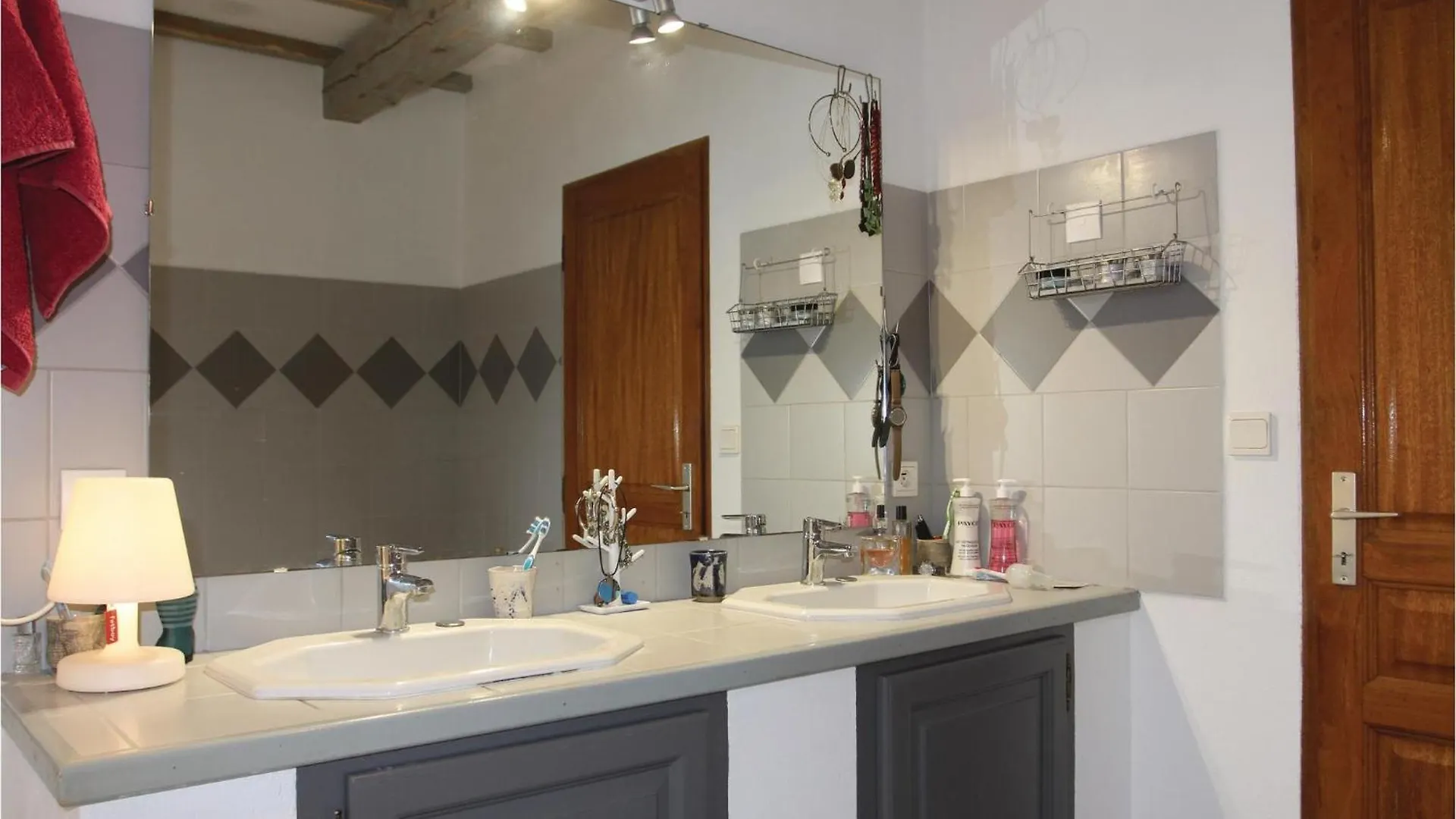 Lovely Home In La Roche St Secret Paulhiet Holiday home